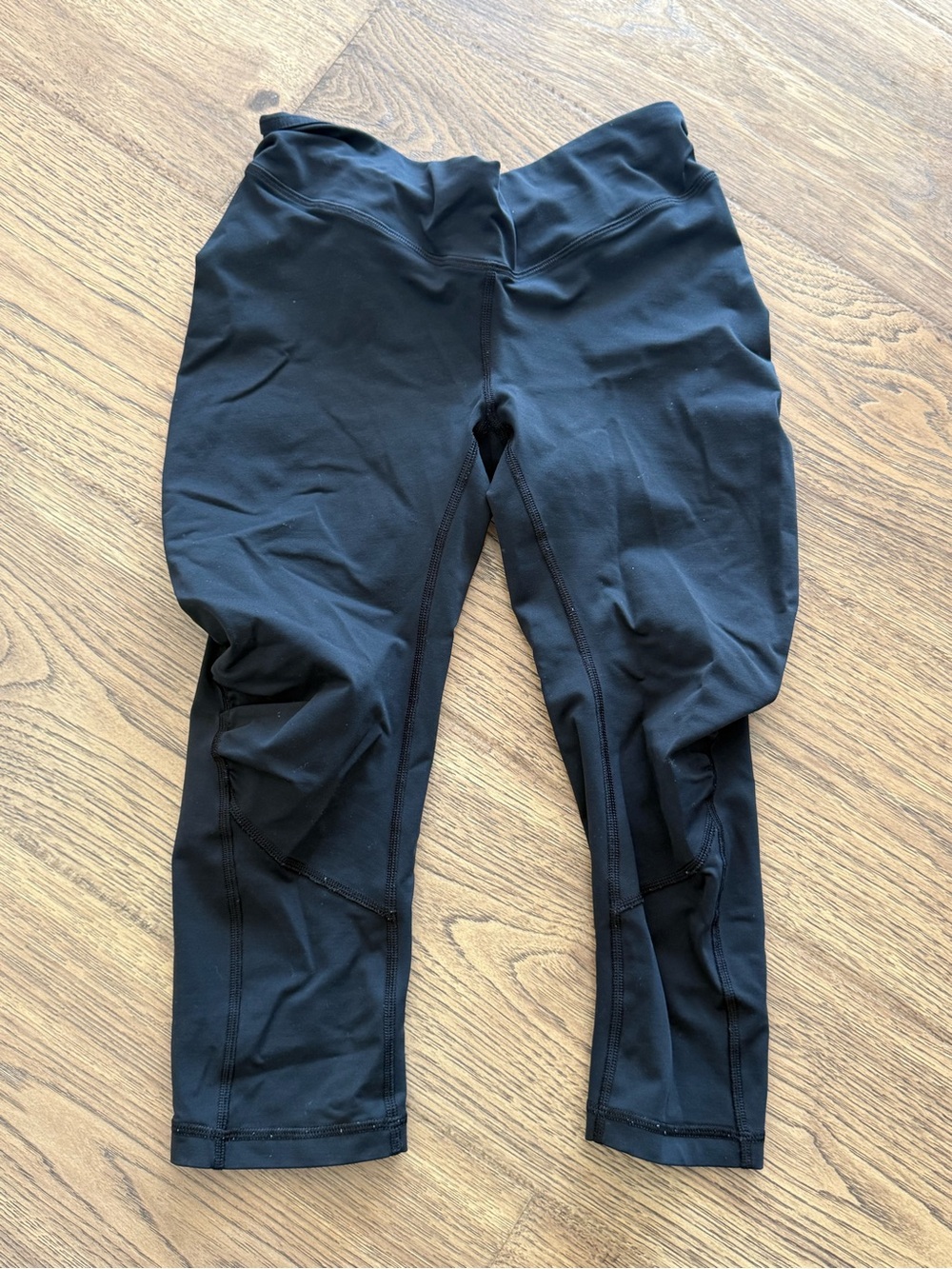 Lululemon Run Zoom Crop Sz 6